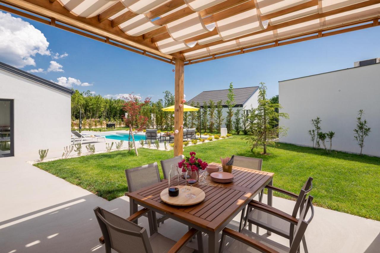 Oklaj Bandelli Villas מראה חיצוני תמונה