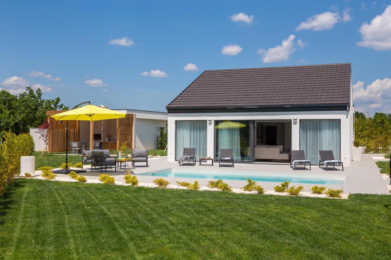 Oklaj Bandelli Villas מראה חיצוני תמונה