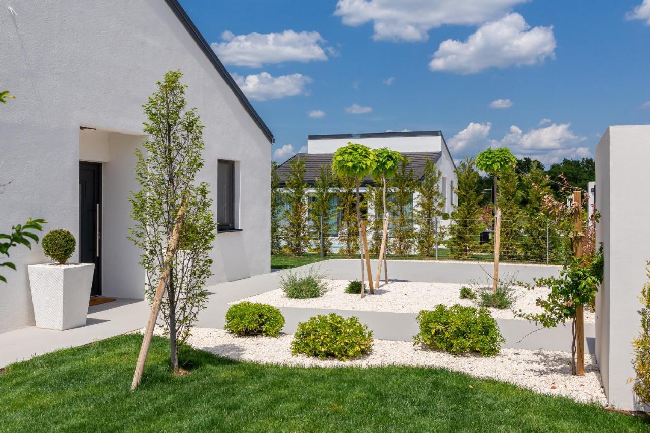 Oklaj Bandelli Villas מראה חיצוני תמונה