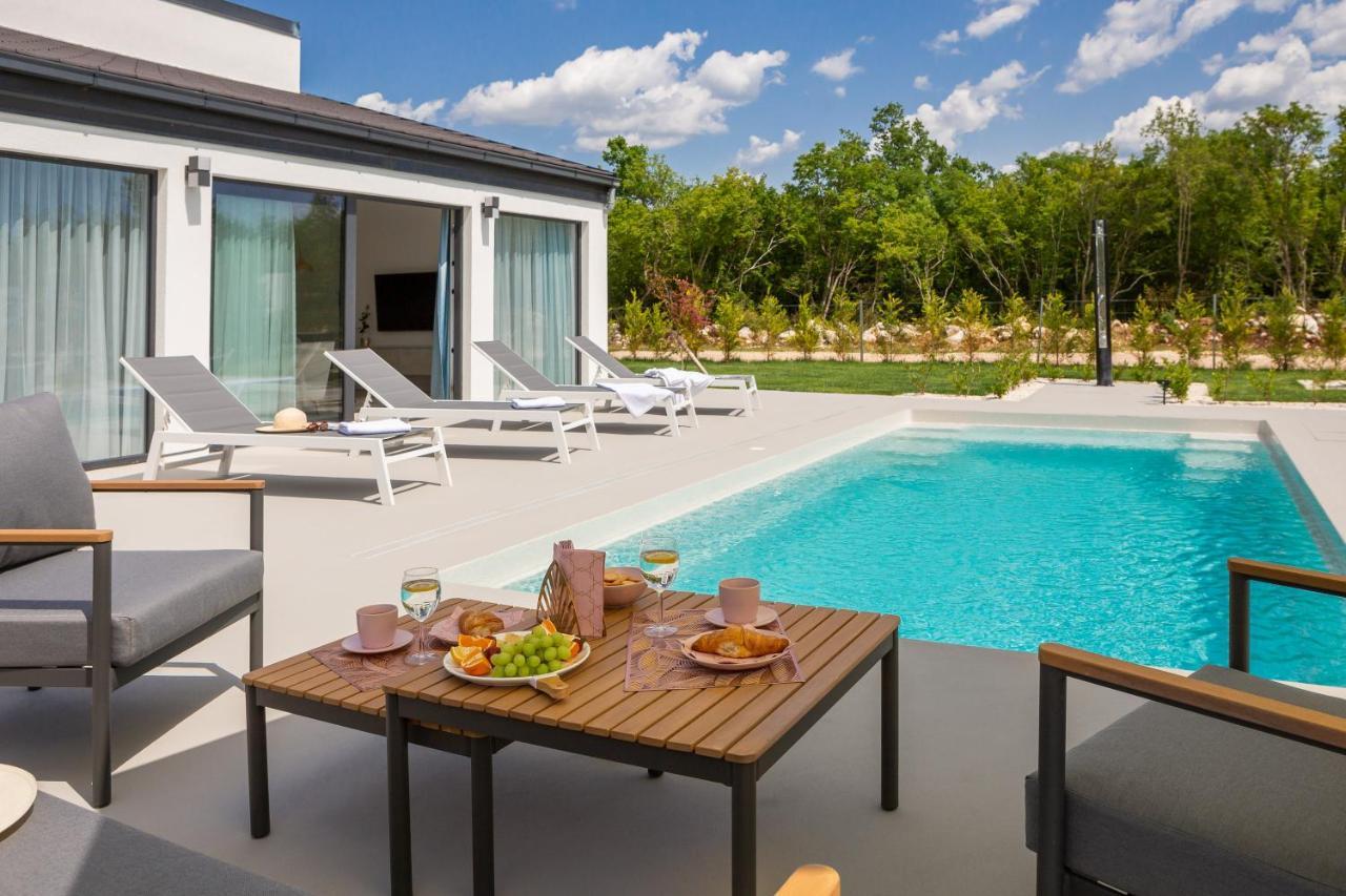 Oklaj Bandelli Villas מראה חיצוני תמונה