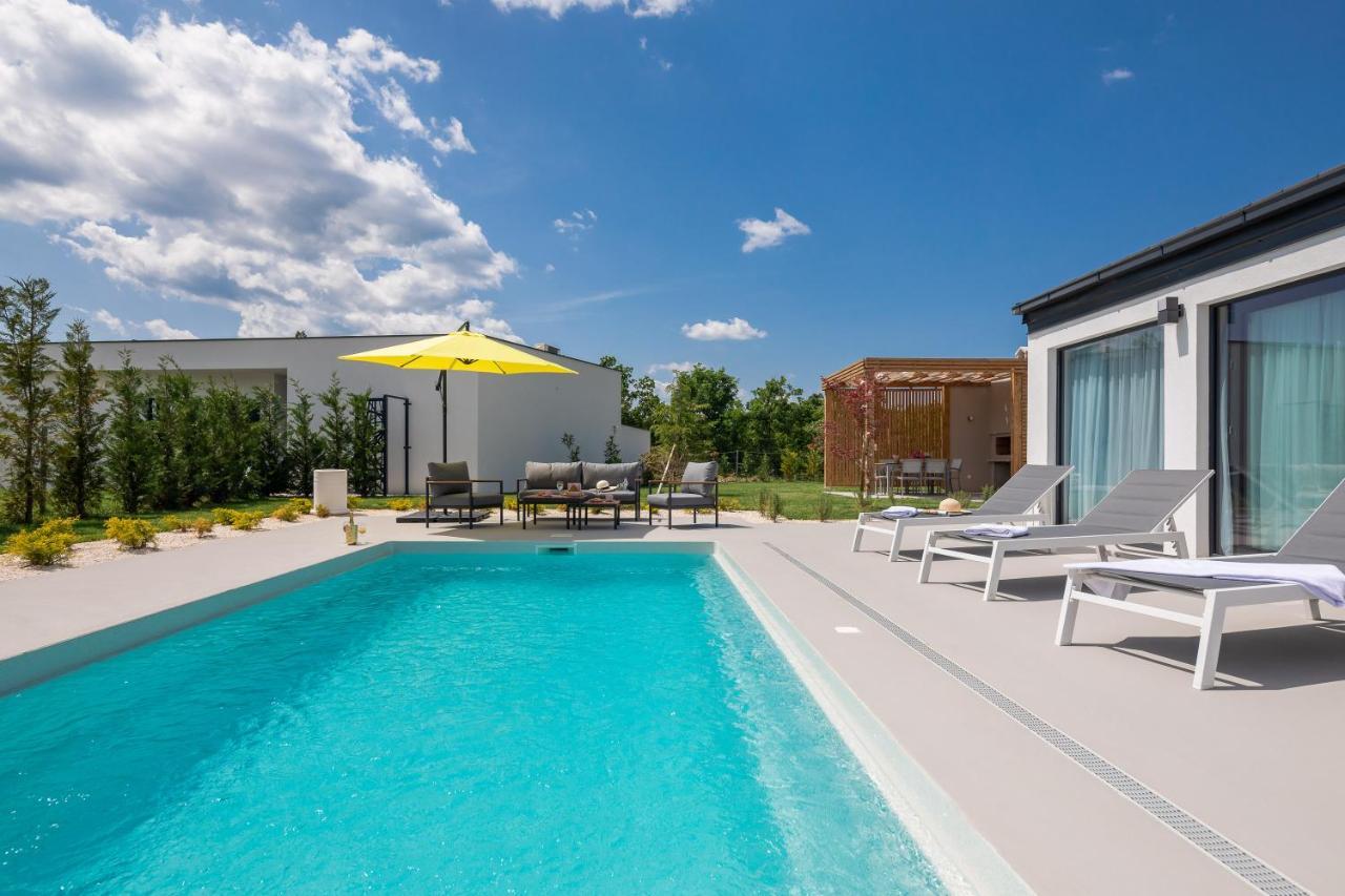 Oklaj Bandelli Villas מראה חיצוני תמונה